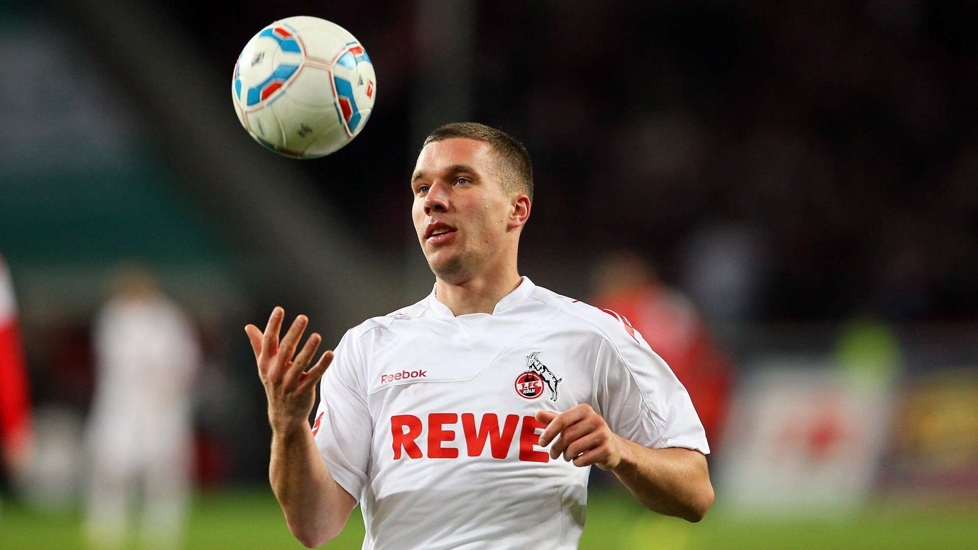 德国队在2024年世界杯赛场的技战术表现分析，德国世界杯比赛时间