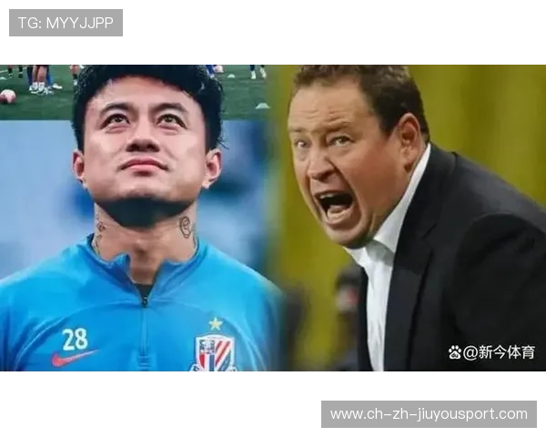 上海申花拉唐边路突破助攻建功:绿茵夜幕下的蓝白荣耀